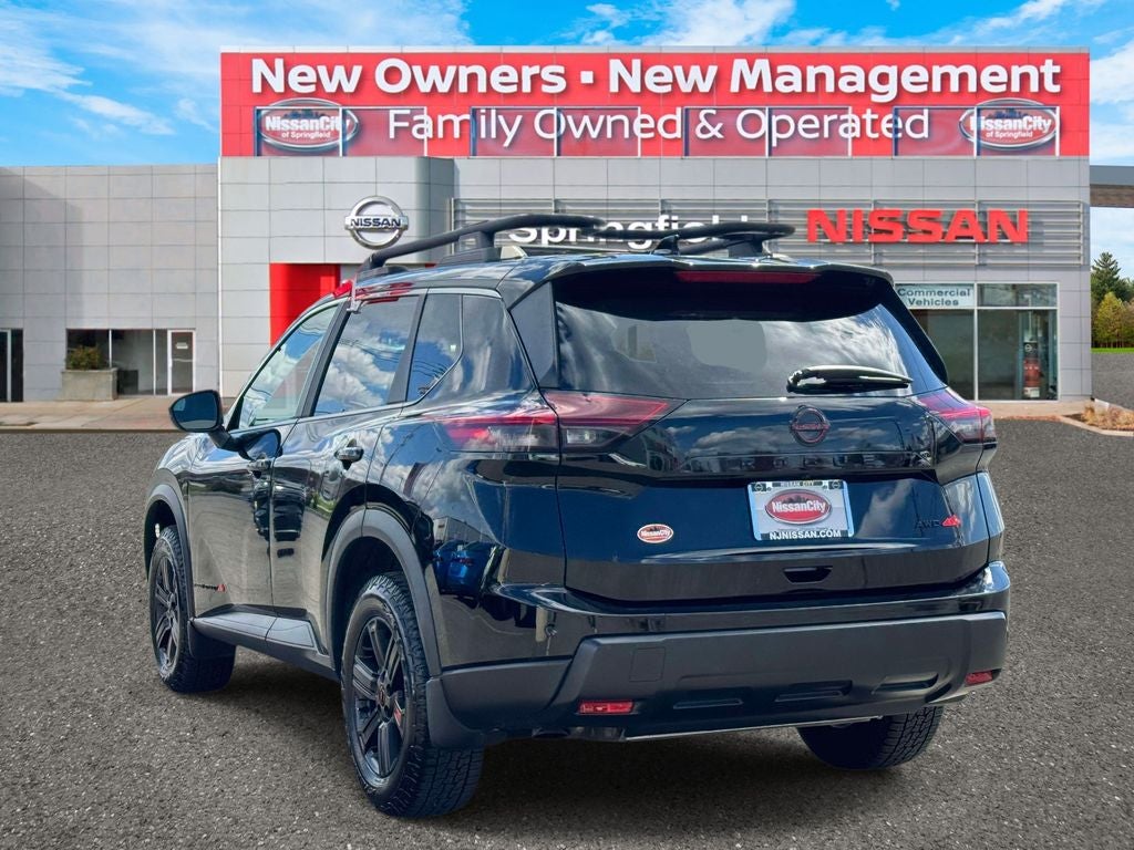 2025 Nissan Rogue Rock Creek