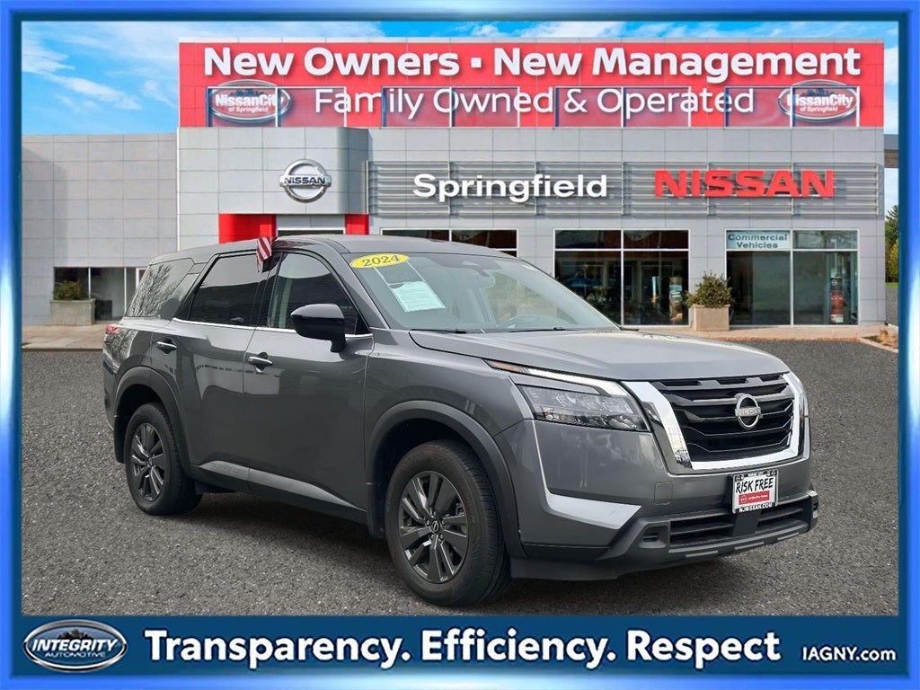 2024 Nissan Pathfinder S