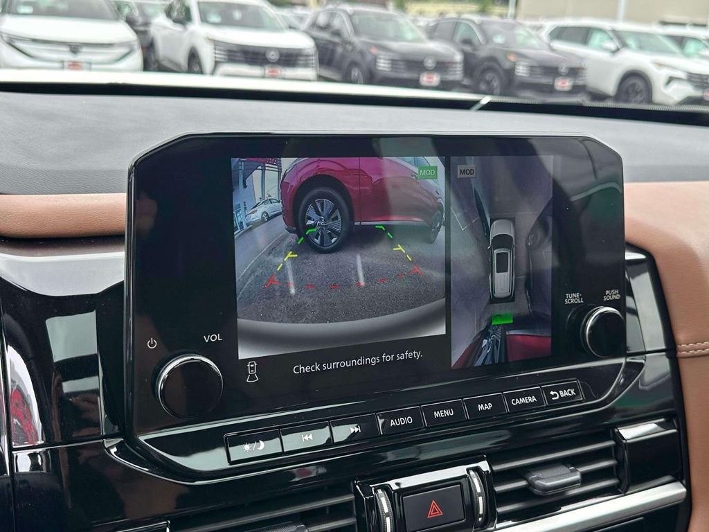 2024 Nissan Pathfinder Platinum