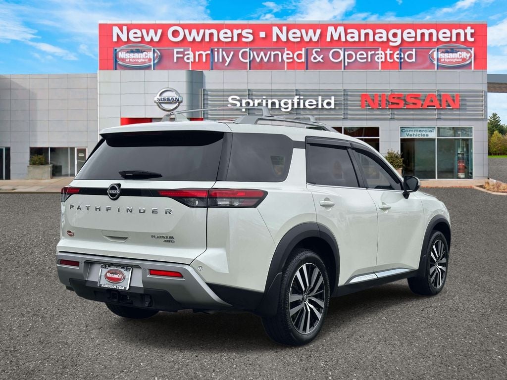 2024 Nissan Pathfinder Platinum