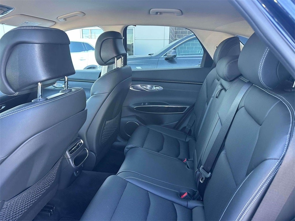 2025 Genesis GV70 2.5T