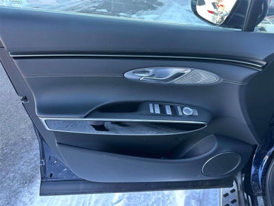 2025 Genesis GV70 2.5T