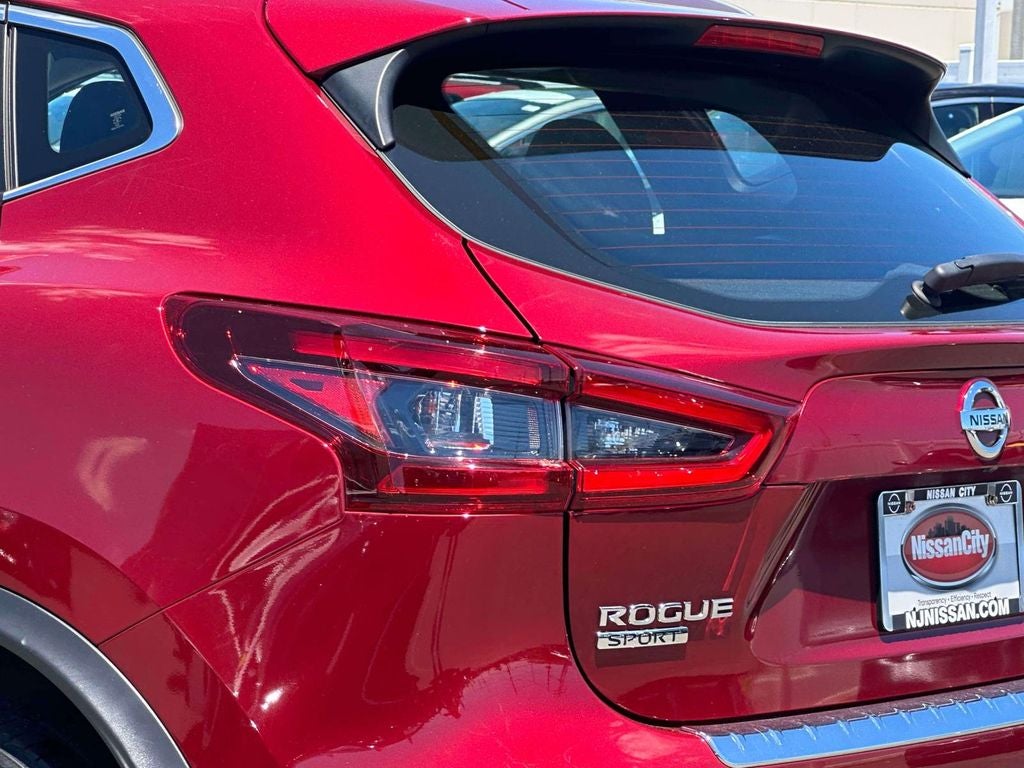 2021 Nissan Rogue Sport SV