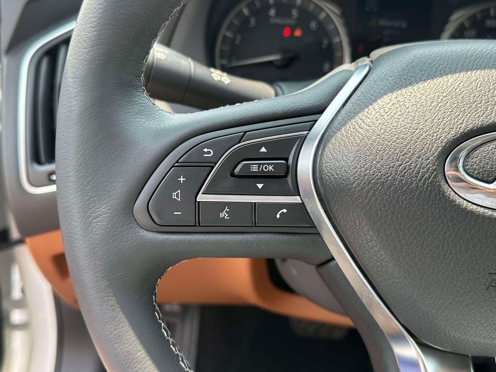 2023 INFINITI Q50 LUXE