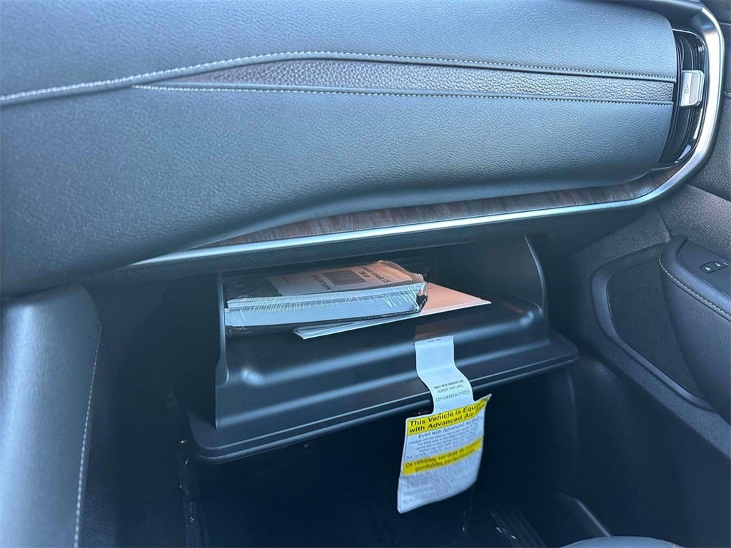 2025 Nissan Armada SL