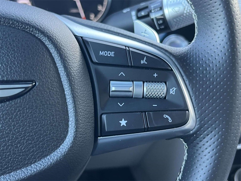 2025 Genesis G70 2.5T