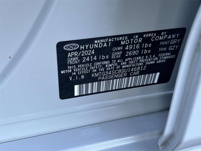 2025 Genesis G70 2.5T