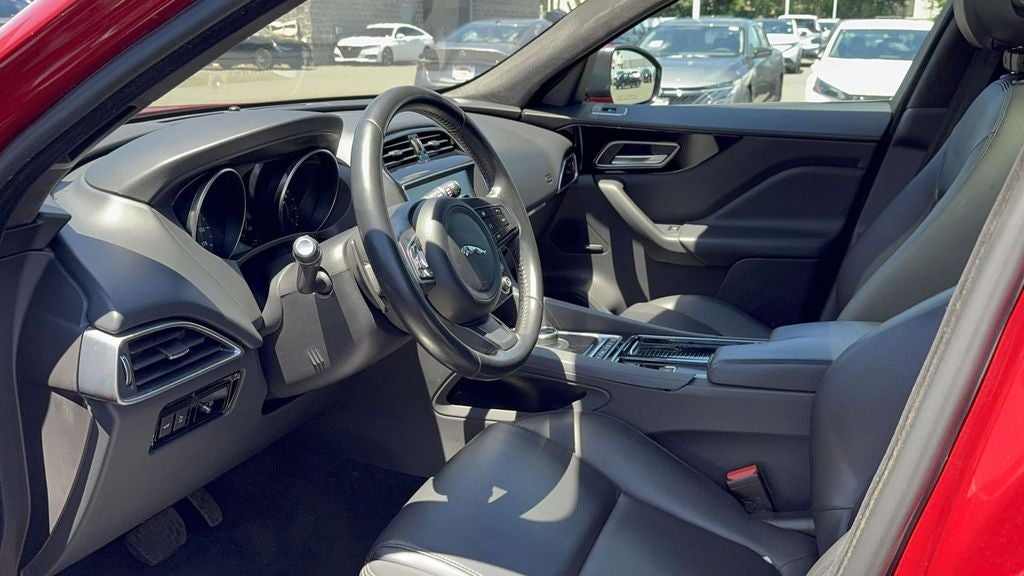 2020 Jaguar F-PACE 25t Premium
