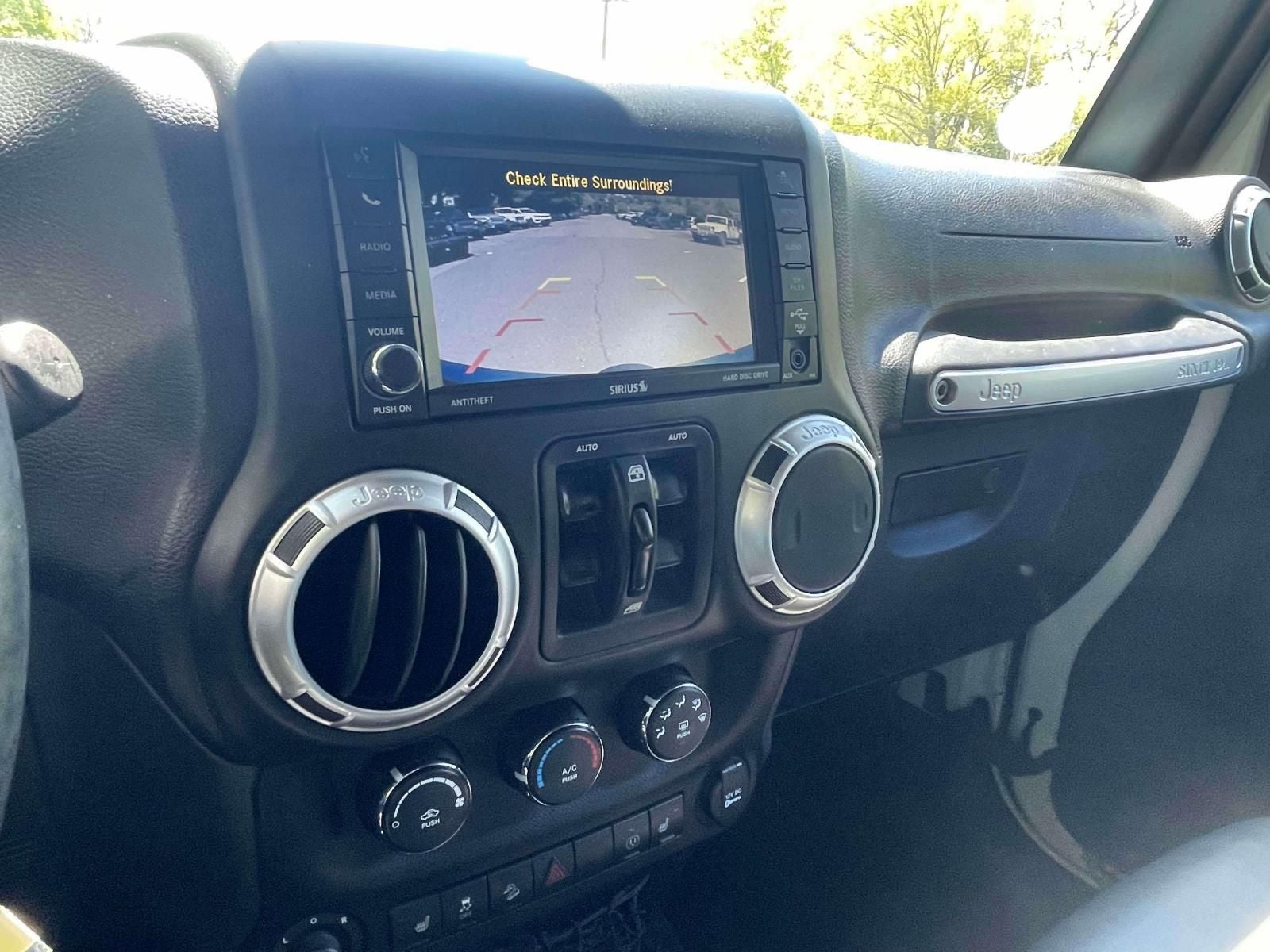 2015 Jeep Wrangler Unlimited Sahara