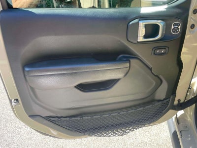 2022 Jeep Wrangler Unlimited Willys 4x4
