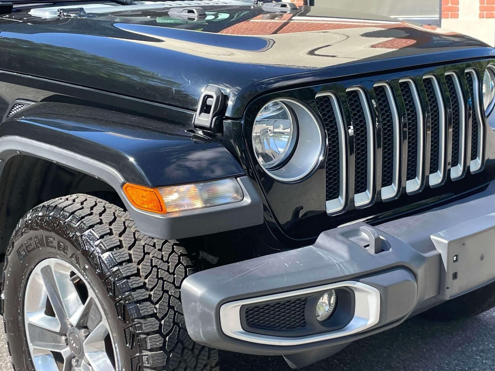 2022 Jeep Wrangler Unlimited Sahara 4x4
