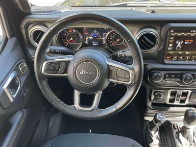 2022 Jeep Wrangler Unlimited Sahara 4x4