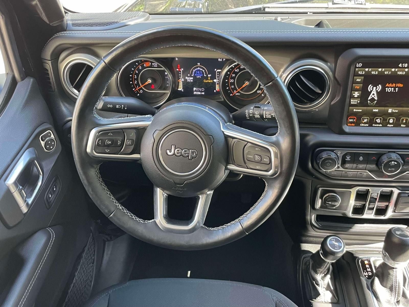 2022 Jeep Wrangler Unlimited Sahara 4x4