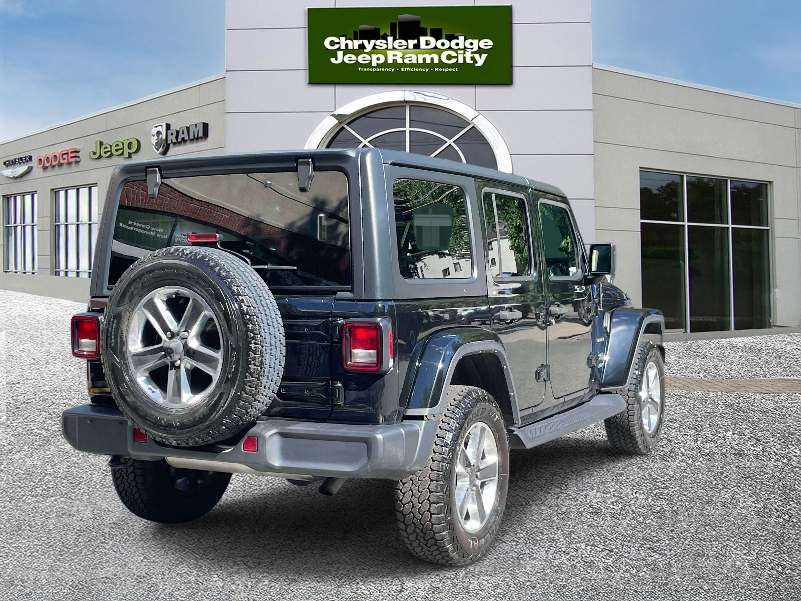 2022 Jeep Wrangler Unlimited Sahara 4x4