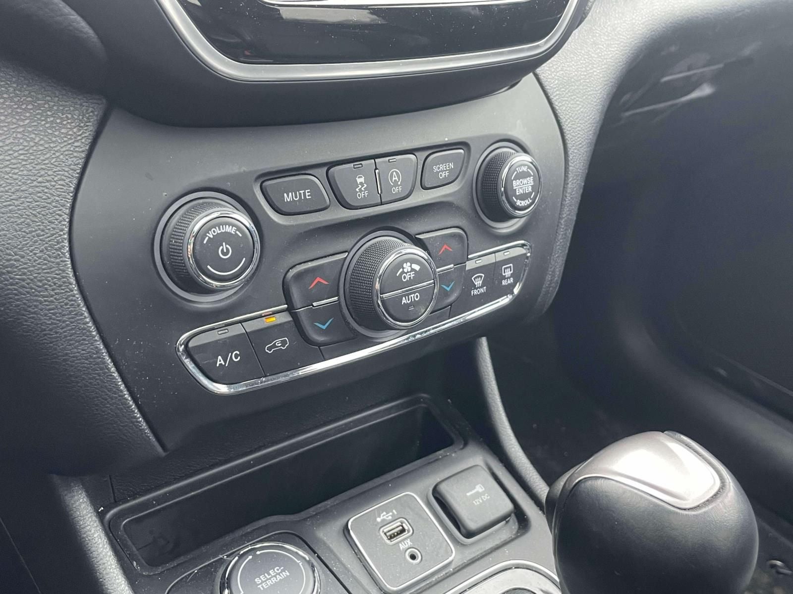 2022 Jeep Cherokee Limited 4x4