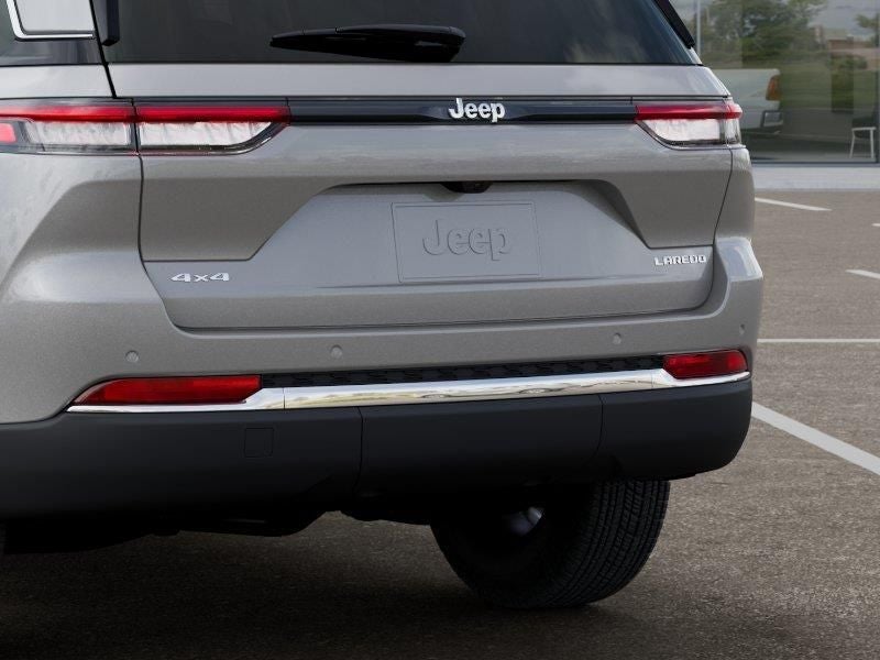 2026 Jeep Grand Cherokee GRAND CHEROKEE LAREDO 4X4