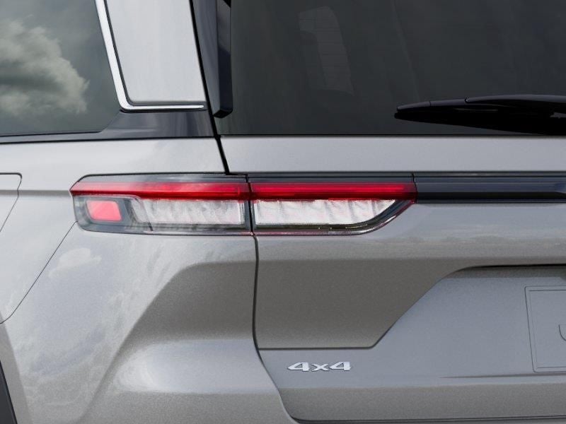 2026 Jeep Grand Cherokee GRAND CHEROKEE LAREDO 4X4