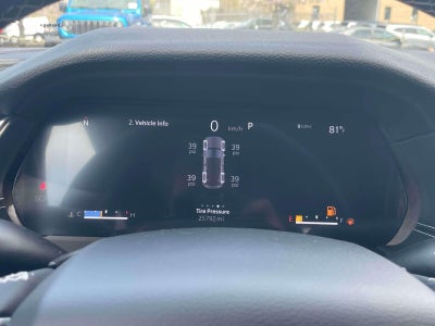 2023 Jeep Grand Cherokee Laredo 4x4