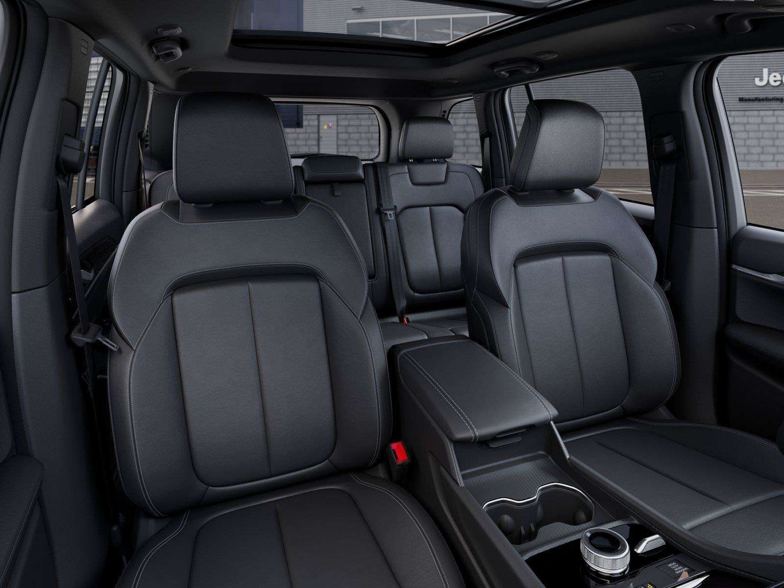 2027 Jeep Grand Cherokee GRAND CHEROKEE LIMITED 4X4