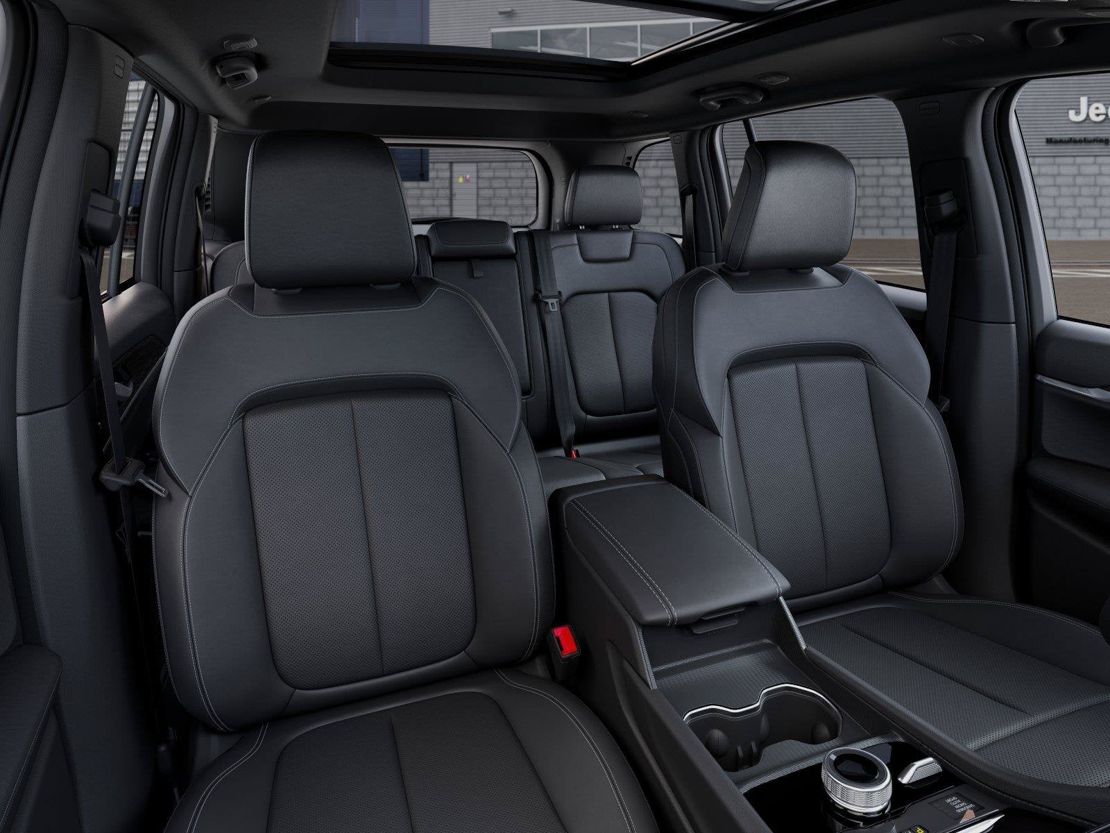 2027 Jeep Grand Cherokee GRAND CHEROKEE LIMITED RESERVE 4X4