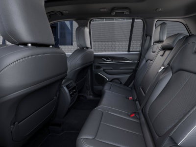2027 Jeep Grand Cherokee GRAND CHEROKEE LIMITED RESERVE 4X4