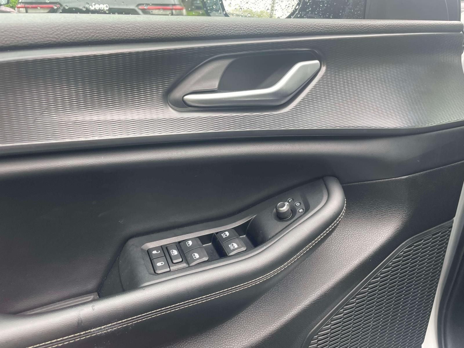 2023 Jeep Grand Cherokee L Altitude - Photo 18