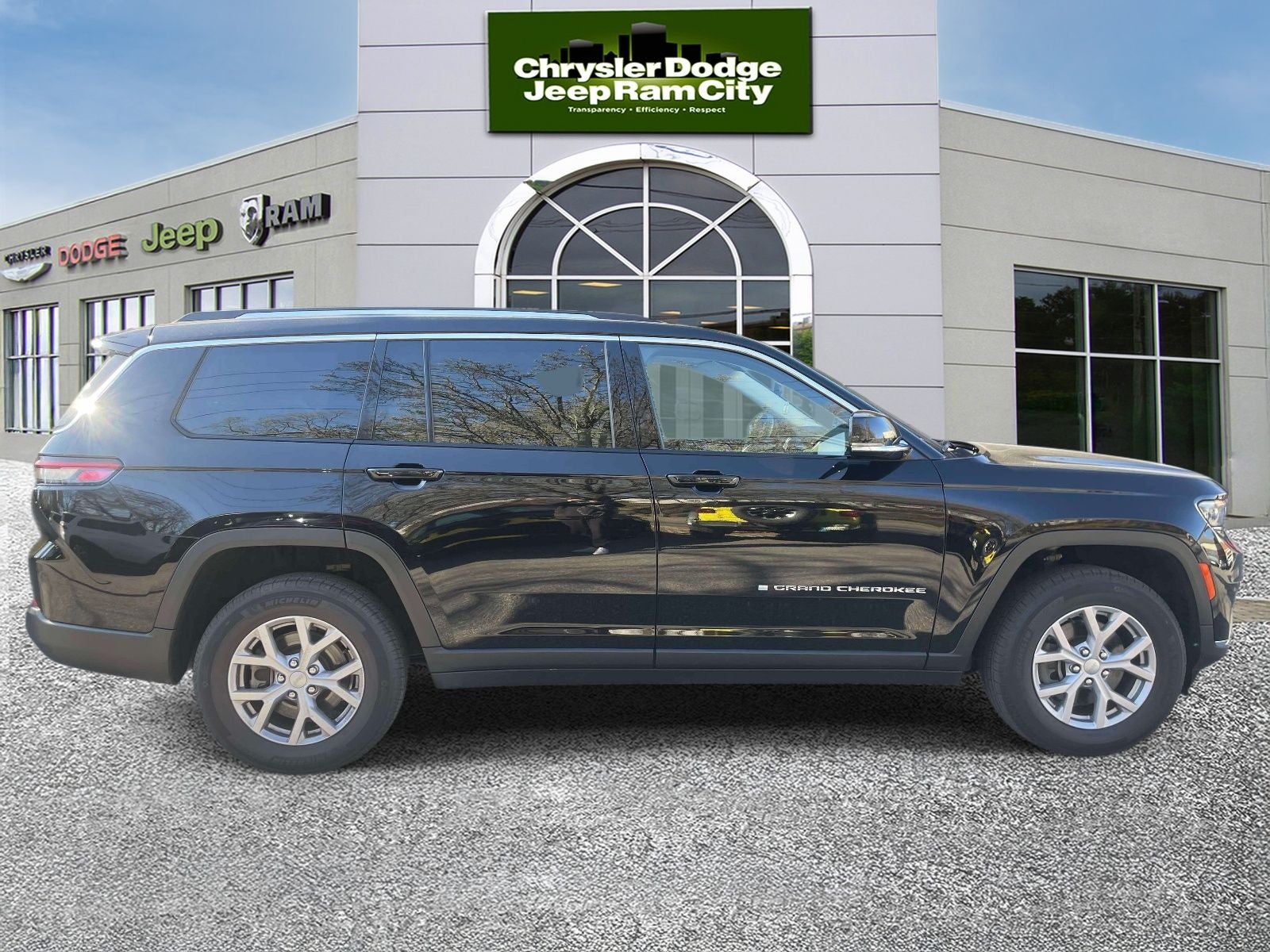 2022 Jeep Grand Cherokee L Limited 4x4
