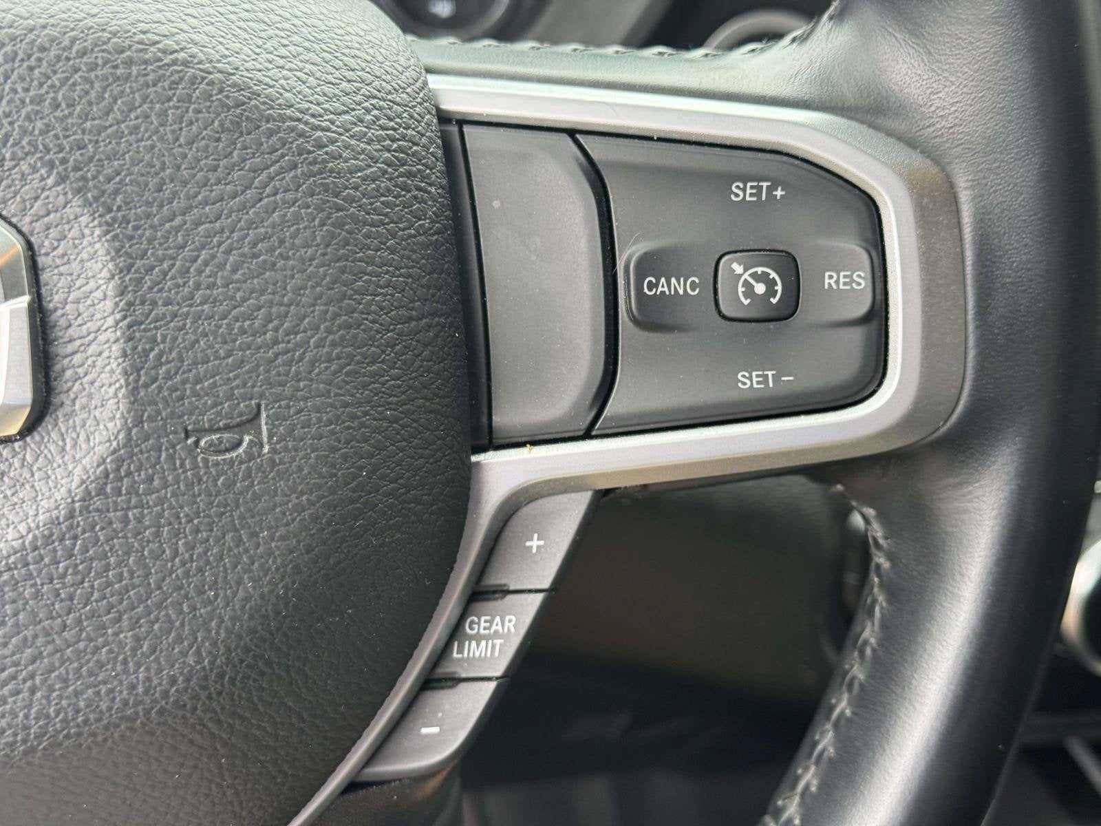 2023 RAM 1500 Big Horn Crew Cab 4x4 5'7' Box