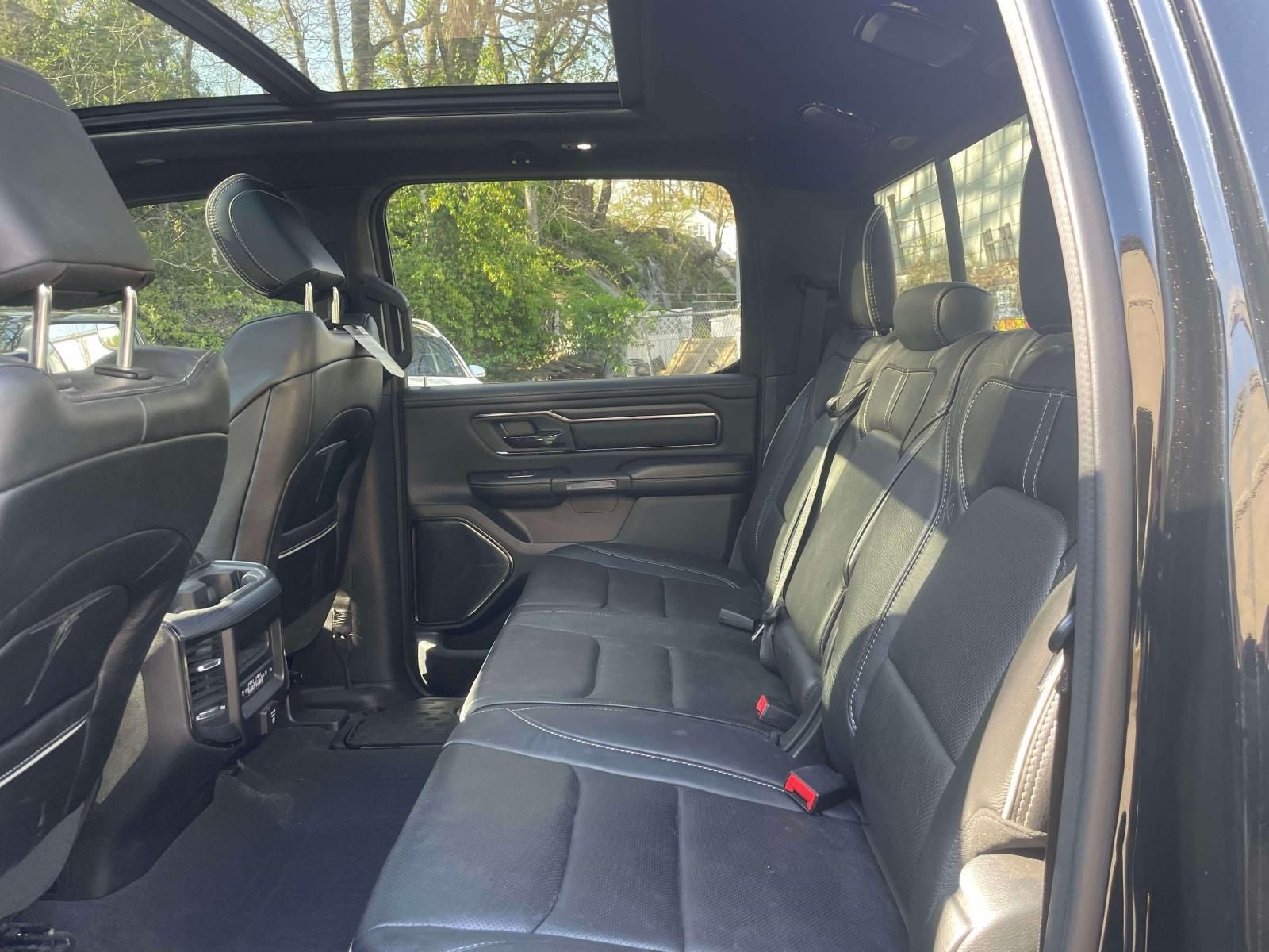 2022 RAM 1500 Limited Crew Cab 4x4 5'7' Box