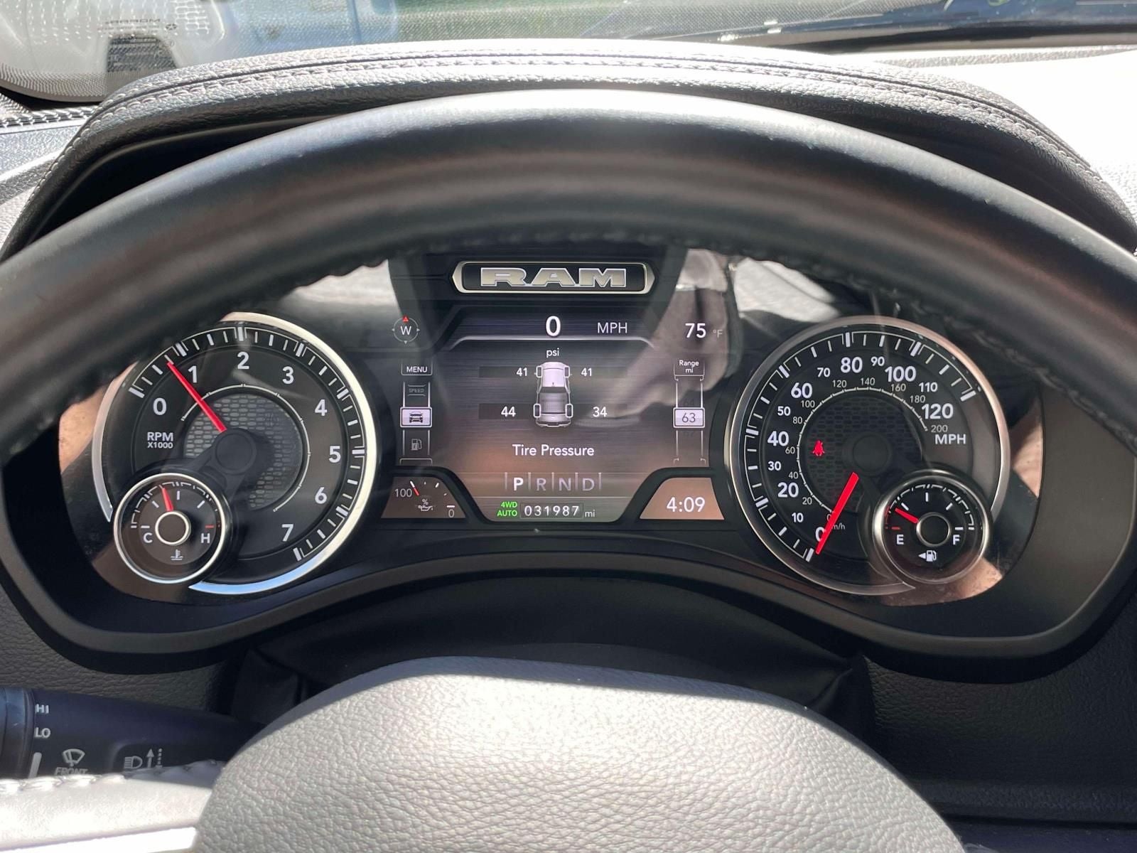 2023 RAM 1500 Laramie Crew Cab 4x4 5'7' Box