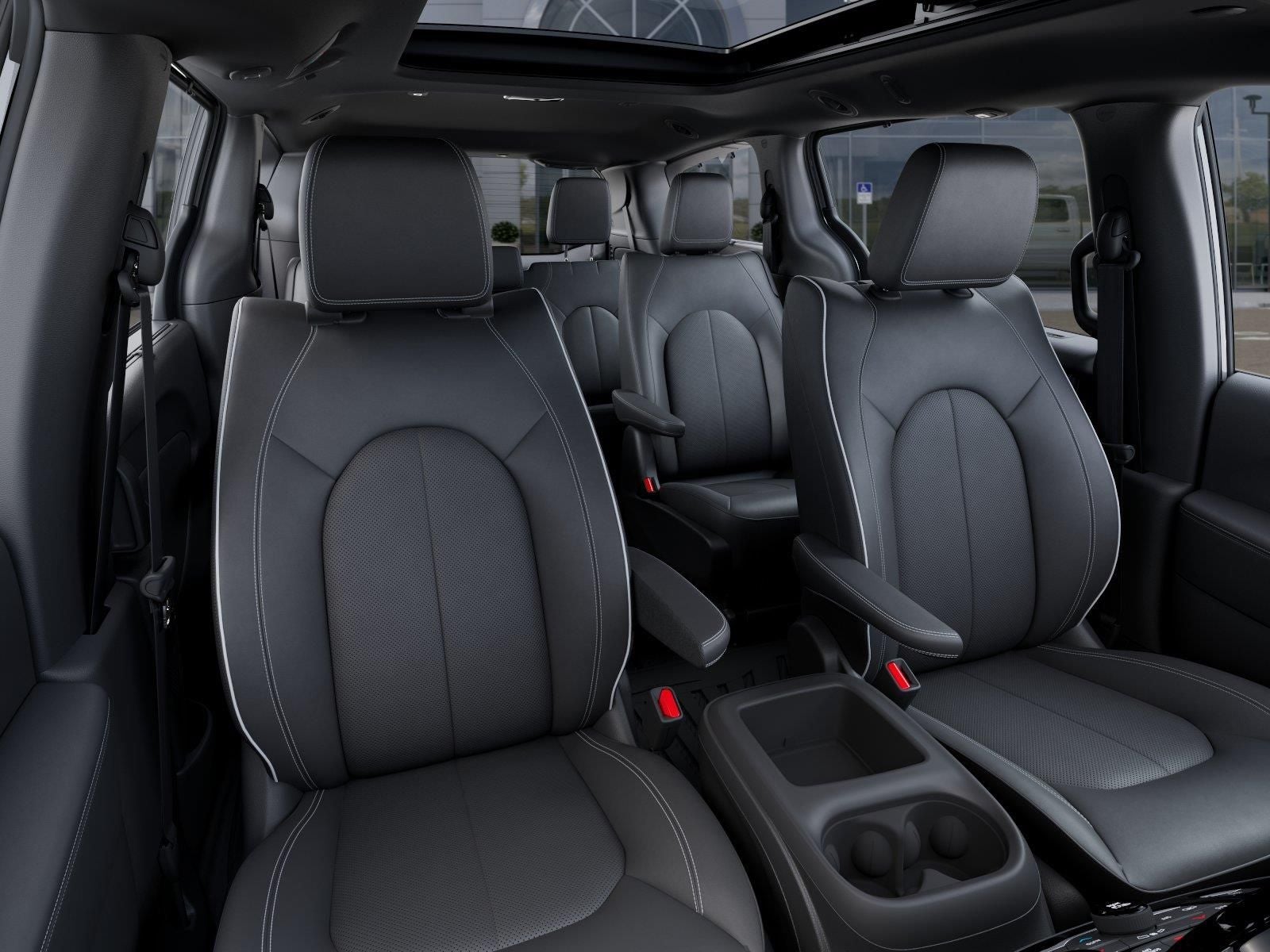 2025 Chrysler Pacifica PACIFICA SELECT AWD