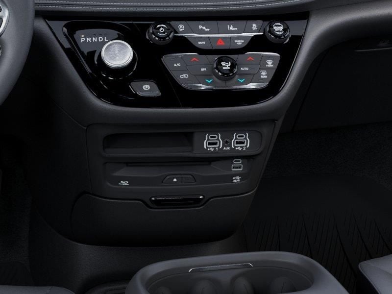 2025 Chrysler Pacifica PACIFICA SELECT AWD