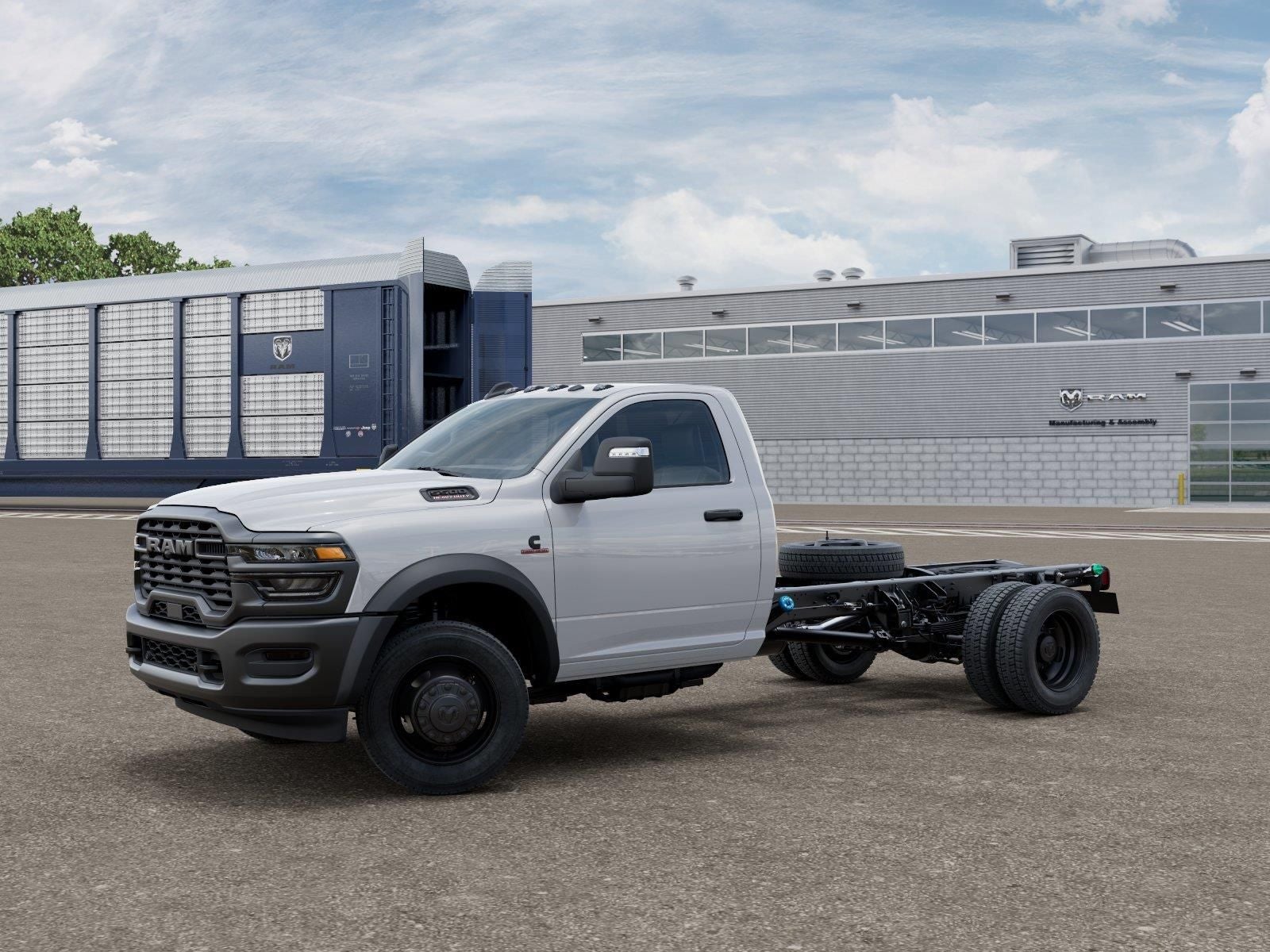 2026 RAM Ram 5500 Chassis Cab RAM 5500 TRADESMAN CHASSIS REGULAR CAB 4X4 84' CA