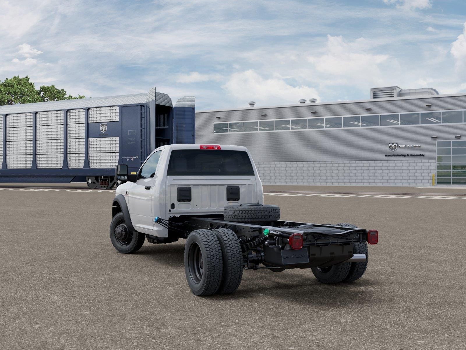 2026 RAM Ram 5500 Chassis Cab RAM 5500 TRADESMAN CHASSIS REGULAR CAB 4X4 84' CA