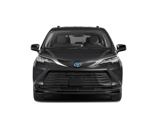 2022 Toyota Sienna LE