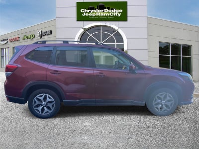 2023 Subaru Forester Premium