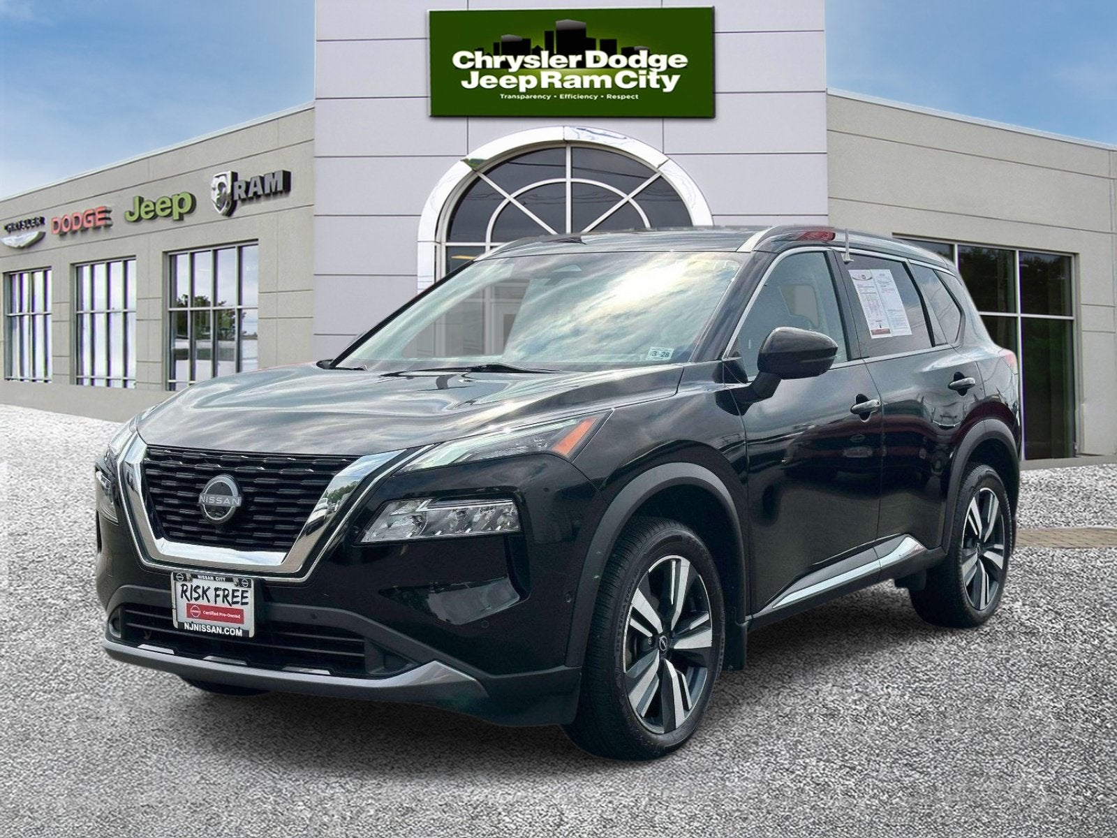 2023 Nissan Rogue SL