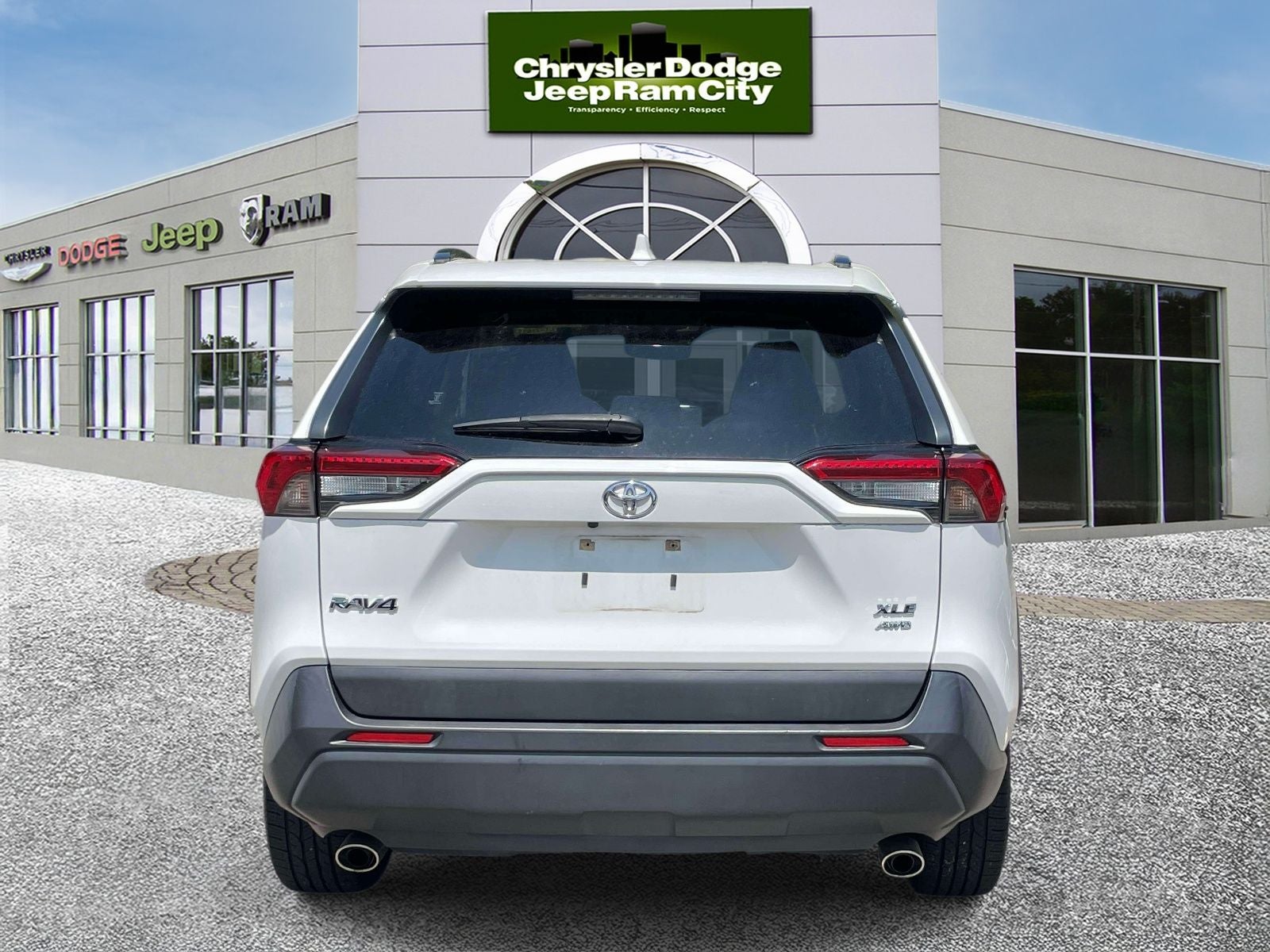 2019 Toyota RAV4 XLE Premium