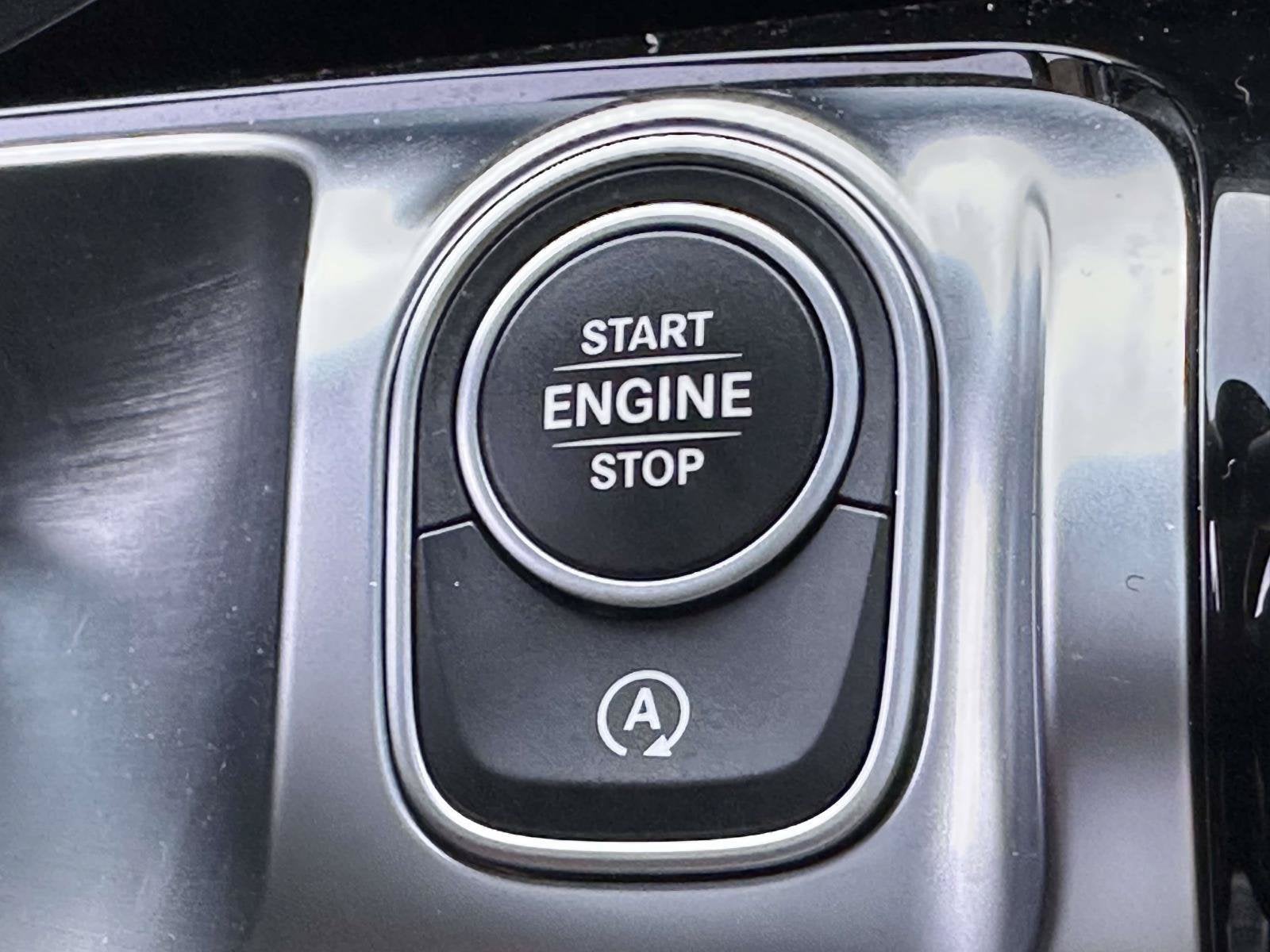 2023 Mercedes-Benz GLB 250 4MATIC®