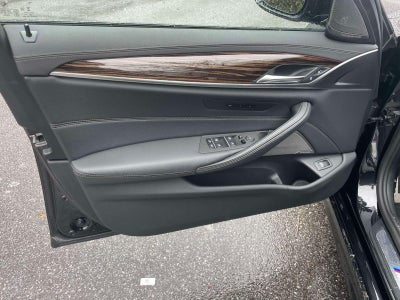 2023 BMW M550 i xDrive