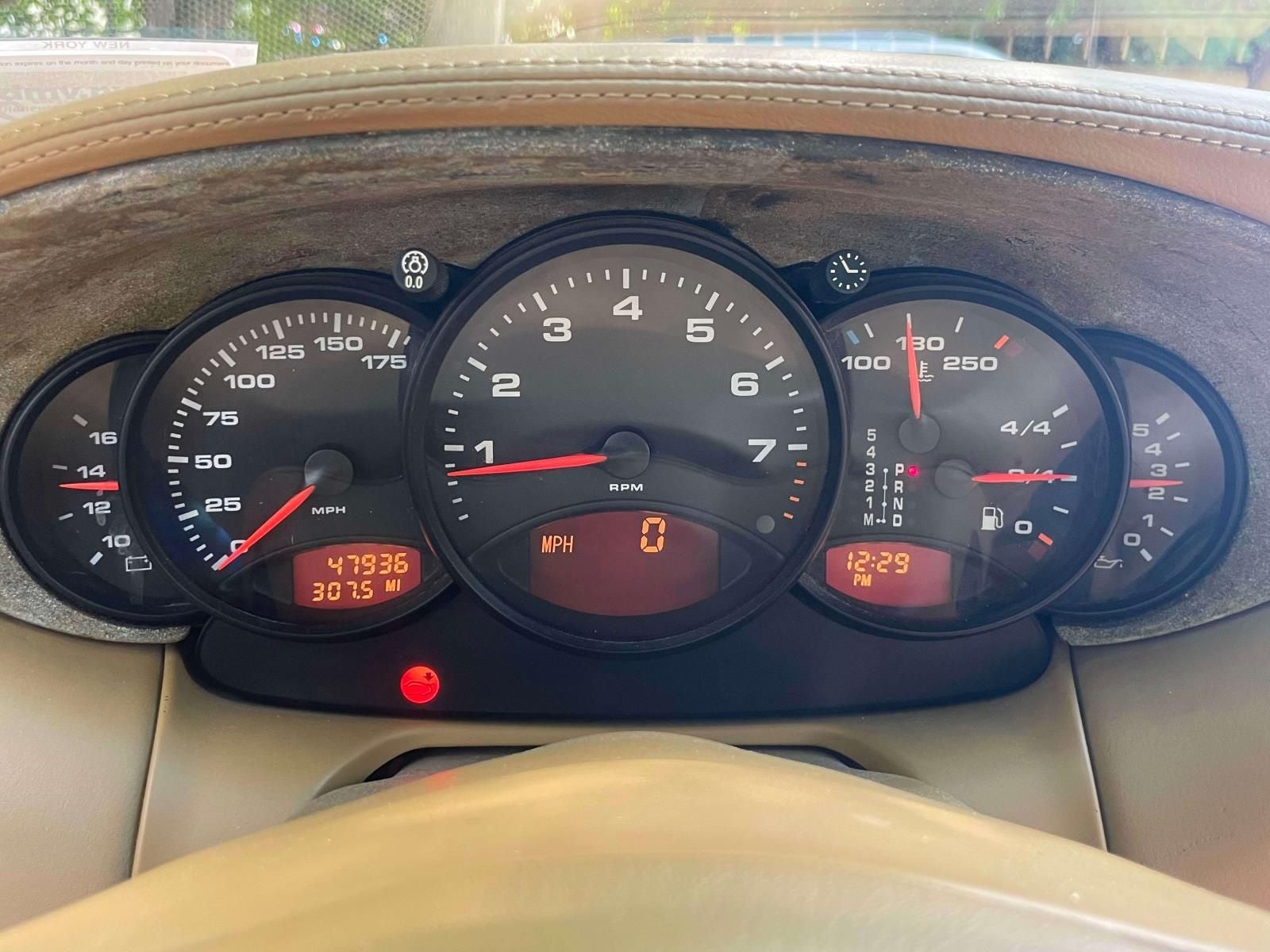 2000 Porsche 911 Carrera 4