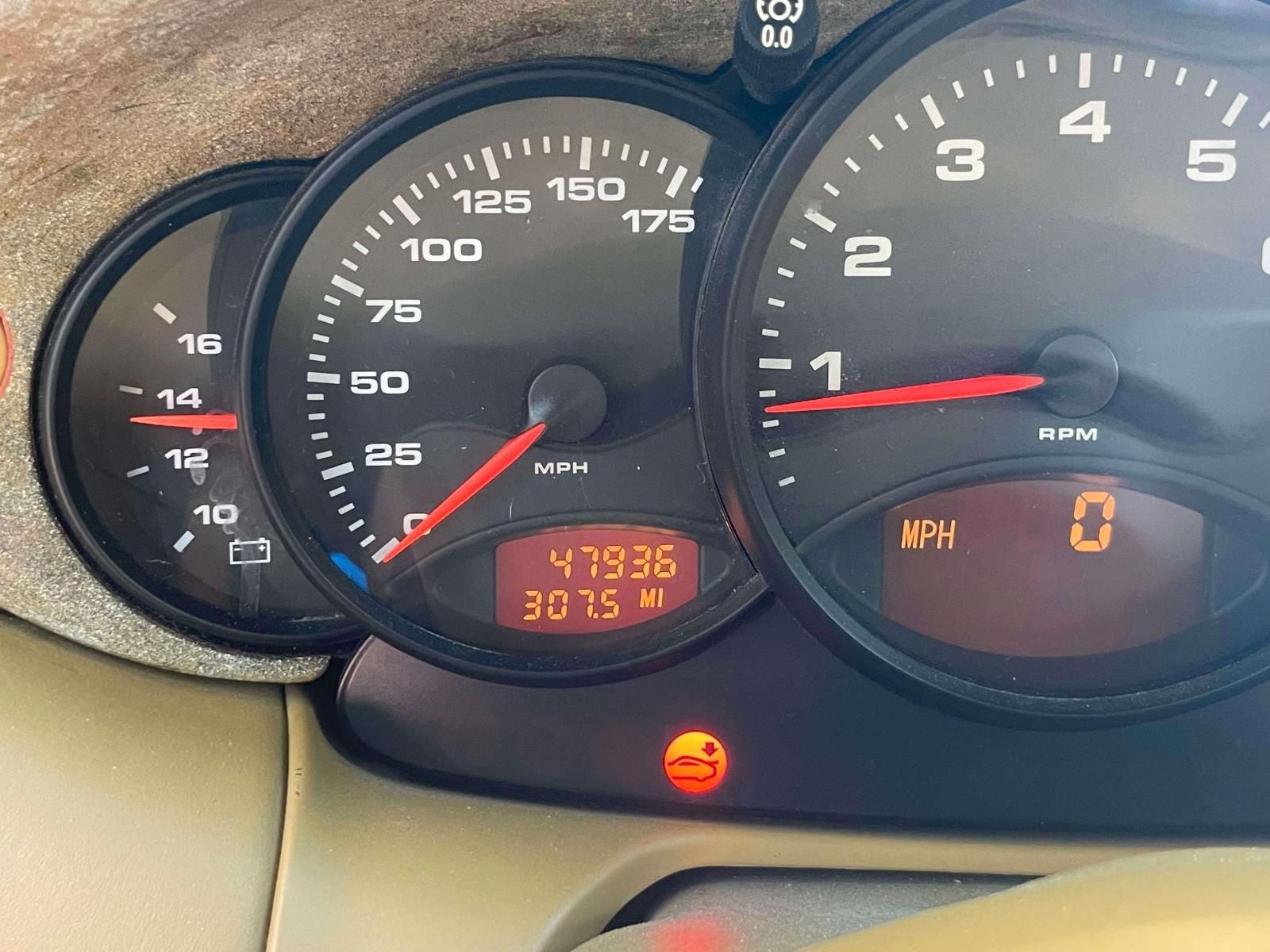 2000 Porsche 911 Carrera 4