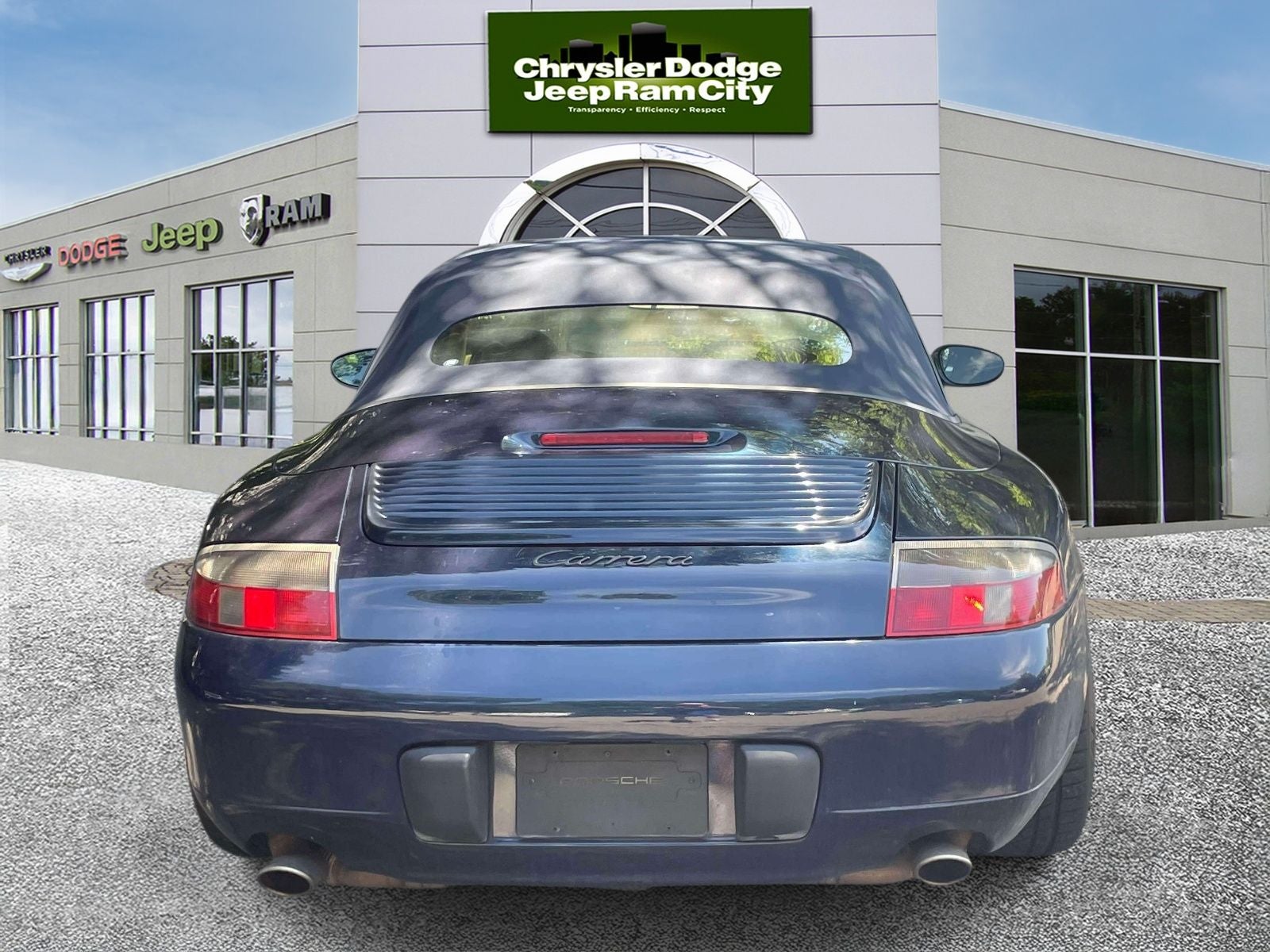 2000 Porsche 911 Carrera 4
