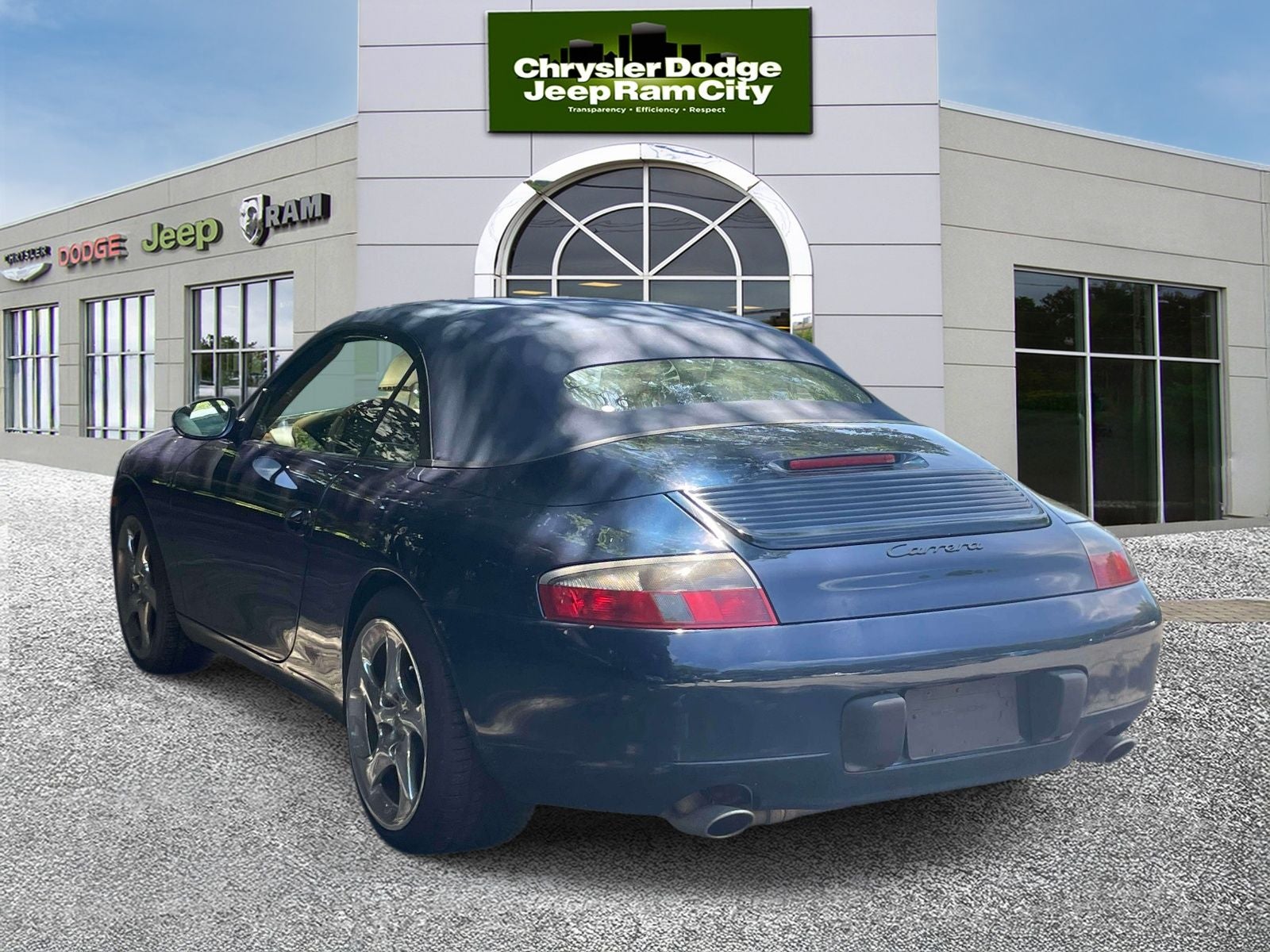 2000 Porsche 911 Carrera 4