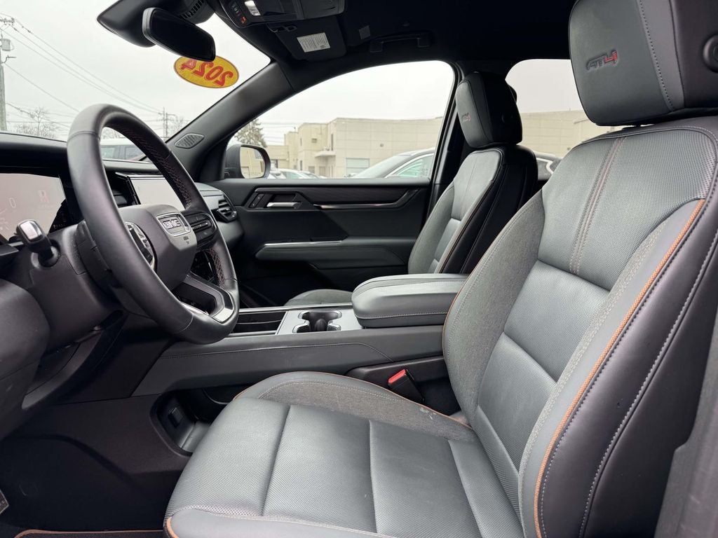 2024 GMC Acadia AT4