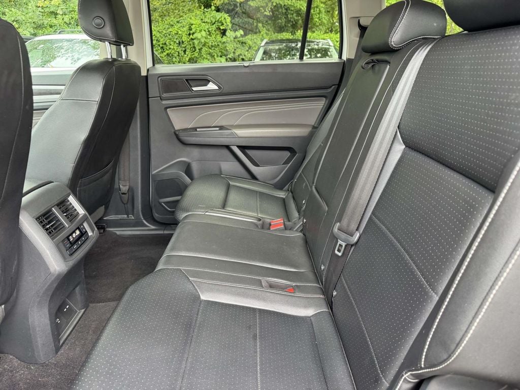 2021 Volkswagen Atlas 3.6L V6 SE w/Technology