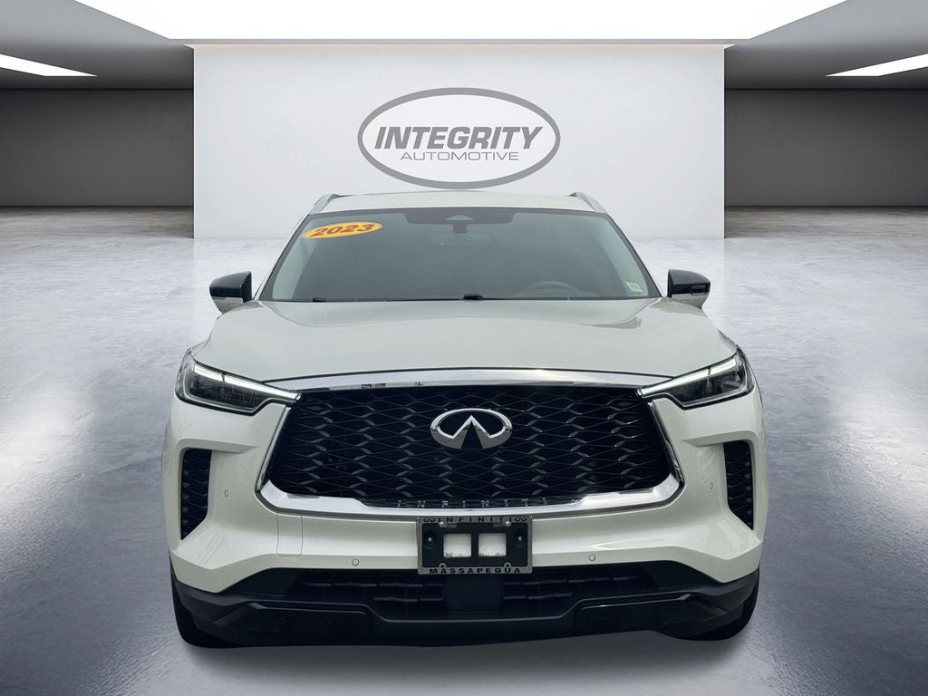 2023 INFINITI QX60 LUXE AWD