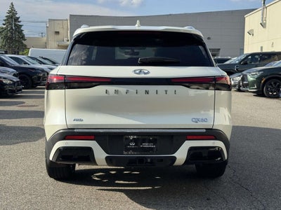 2023 INFINITI QX60 LUXE AWD