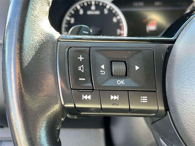 2023 Nissan Pathfinder SV