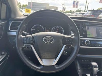 2017 Toyota Highlander XLE